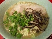 「久留米醤油（大盛り）」@久留米らーめん 豚一の写真