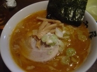 「味噌ラーメン（赤味噌）」@らーめん むつみ屋 玉造店の写真