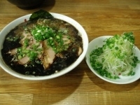 「ねぎちゃーしゅーめん+猛烈タンメン鼻血ブー」@なんつッ亭 弐 品川店の写真