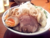 「まぜそば大盛（にんにく増し）￥750」@つけめん 眞司の写真