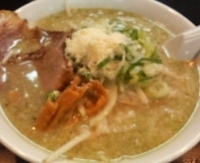 「今月のらーめん「チーズバジル」750円」@北海とんこつらーめん 純輝 白井店の写真