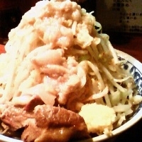 「ラーメン ヤサイちょっと多めアブラ （600円）」@麺香房 暖々の写真