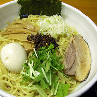 「油そば醤油（太麺） 750円 中盛り 100円」@喜奴屋 福生店の写真