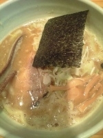 「濃厚塩らーめん」@○心厨房の写真