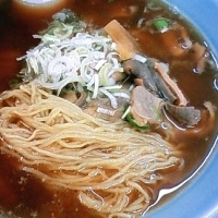 「モツ煮こみラーメン （600円）」@福屋 平和島駅前店の写真