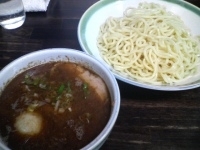 「つけ麺+卵トッピング」@らー麺 つるやの写真