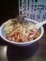 「B麺（油そば）2,5 無料ねぎトッピング 680円」@麺舗十六の写真