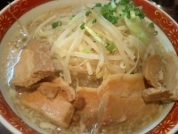 「塩ラーメン（カツオ）+豚4枚（700円+150円）」@ラーメン無限大 西千葉店の写真