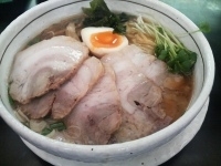 「チャーシューメン（チャーシュー5枚入）+大盛」@らあめん まるおうの写真