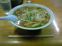 「特製ねぎラーメン+肉野菜炒め」@中華料理 大元の写真