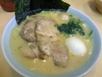 「チャーシューメン \880- + 味玉 \100-」@壱六家 大森店の写真