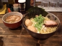 「特製つけめん+サービス味玉」@中華そば 椿の写真