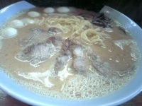 「らーめん大盛り&味玉」@横浜ラーメン 壱福家の写真