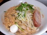 「クェッティオ・ヘン（タイ式汁なしあぶらそば）」@タイ料理 ティーヌン 青山店の写真