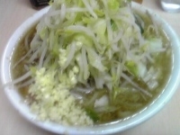 「小ラーメン（ニンニク野菜多目）」@ラーメン二郎 京成大久保店の写真