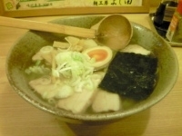 「塩チャーシューめん（鴨ダシ）（800円）」@麺工房 よし田の写真