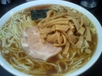 「メンマらーめん中盛（650g）」@中華そば べんてんの写真