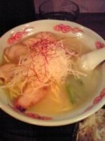 「鶏白湯ラーメン（780円）+鶏ごはん（110円）」@麺・酒処 ぶらりの写真