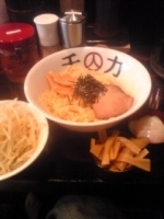 「油そば大盛（210g）（600円）+温玉（100円）+もやし（1」@油そば専門店 万人力の写真