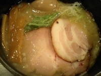 「味玉らぁ〜めん+ミニチャーシュー丼（780円+300円）」@龍江の写真