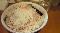 「油めん大盛（ヤサイ、タマネギ、ニンニク）」@らーめん ぽっぽっ屋 水道橋店の写真