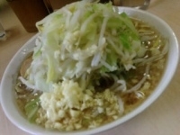 「小ラーメン カタメ ヤサイ ニンニク」@ラーメン二郎 京成大久保店の写真