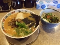 「白柳ラーメン+Aランチ」@九州大牟田らーめん きらら 橋本店の写真