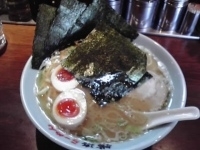 「ラーメン中盛り」@壱八家 弘明寺店の写真