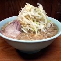 「小ラーメン￥600（麺固め・ヤサイ・ニンニク少なめ）」@ラーメン二郎 亀戸店の写真