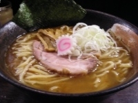 「らーめん680円」@麺屋大斗 芝大門店の写真