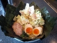 「らーめん（並）+キャベチャ+味玉+のり増し \1030」@匠家 水戸中央本店の写真