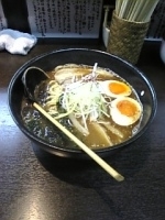 「ラーメン+元気玉（味玉）」@海と大地のらあめん ひろやの写真