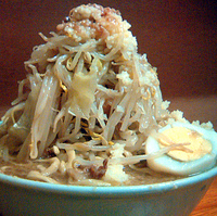 「ちょい増し 150円 ラーメン 750円」@ラーメン富士丸 板橋南町店の写真