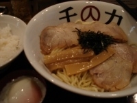 「チャーシュー油そば大盛+温玉+半ライス」@油そば専門店 万人力の写真