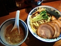 「魚介豚骨つけめんチャーシュー大盛り \1,150」@麺屋我龍の写真