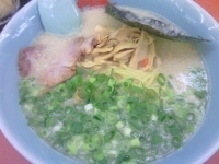 「プレミアム塩とんこつ」@ラーメン山岡家 宇都宮長岡店の写真