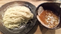 「辛味つけ麺 中盛+半チャーシュー」@つけ麺屋 やすべえ 水道橋店の写真