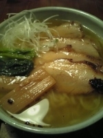 「トロ豚旨コク塩らあめん 大盛 950円」@麺屋 穂華の写真