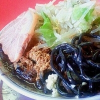 「ラーメン 麺多め （700円）」@麺でる 田園調布本店の写真