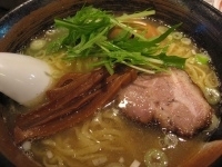 「にぼしおらーめん」@らーめん 瞠 恵比寿店の写真