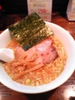 「東京とんこつらーめん 650円」@東京とんこつらーめん 龍 小平店の写真