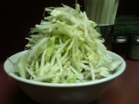 「ラーメン小豚（麺少・ヤサイマシマシ）」@ラーメン二郎 桜台駅前店の写真