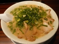 「白ラーメン」@らーめん夢路の写真