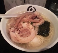 「塩チャーシューそば+味玉」@塩そば 桑ばらの写真