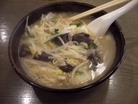 「海塩タンメン+餃子」@横浜タンメン りゅうりゅうの写真