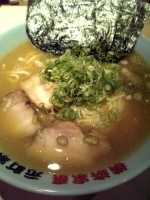 「ラーメン大盛 800円」@横浜家系 元町家の写真