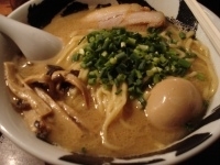 「味玉白武骨」@麺屋武蔵 武骨の写真