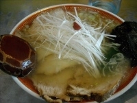 「塩そば￥600 トッピングチャーシュー￥350」@中華そば 浜田屋 本店の写真