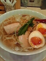 「味玉塩らーめん」@麺や 七彩の写真