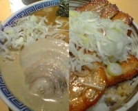 「中華そば（大盛り、+海苔）（+チャーシュー丼）700円+50円+」@本家大黒屋本舗 平井店の写真